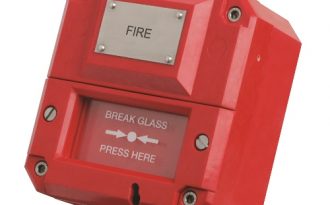 MEDC manuell melder brann flamme alarm akustisk Manual call point fire beacon sounder Flammedetektor Cooper Eaton Fremhevet
